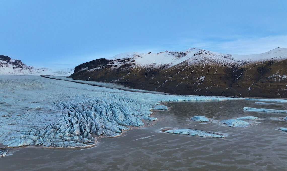 Glacier cascade